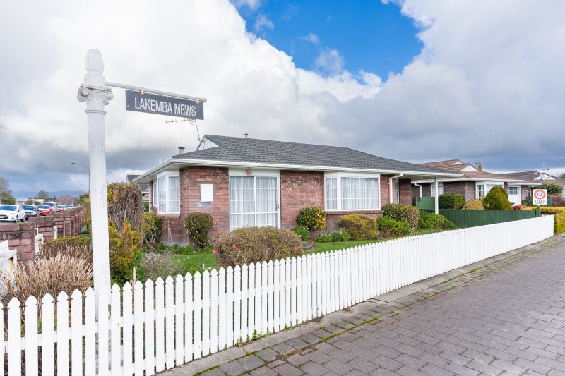 138 Albert Street, Terrace End, Palmerston North - Carousel 1