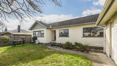 5 Maitland Avenue, Stoke, Nelson - Carousel 1