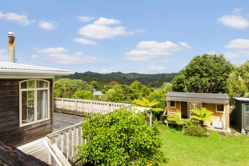 156A Glengarry Road, Glen Eden, Auckland - Carousel 1