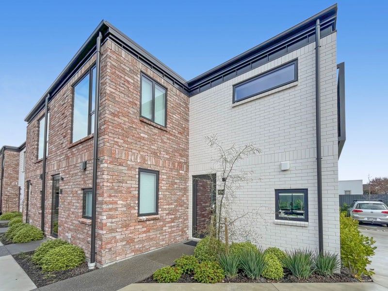 1/60 Derby Street, St Albans, Christchurch - Carousel 1