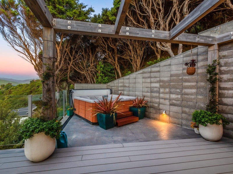 30 Paremata Drive, Paremata, Porirua - Carousel 2