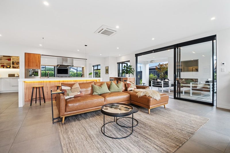 47 Grayshott Avenue, Casebrook, Christchurch - Carousel 2