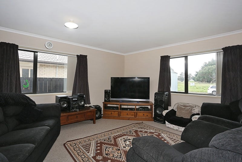 111 Vernon Street, Kingswell, Invercargill - Carousel 2