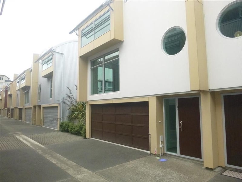 4C/10 Park Avenue, Epuni, Lower Hutt - Carousel 1