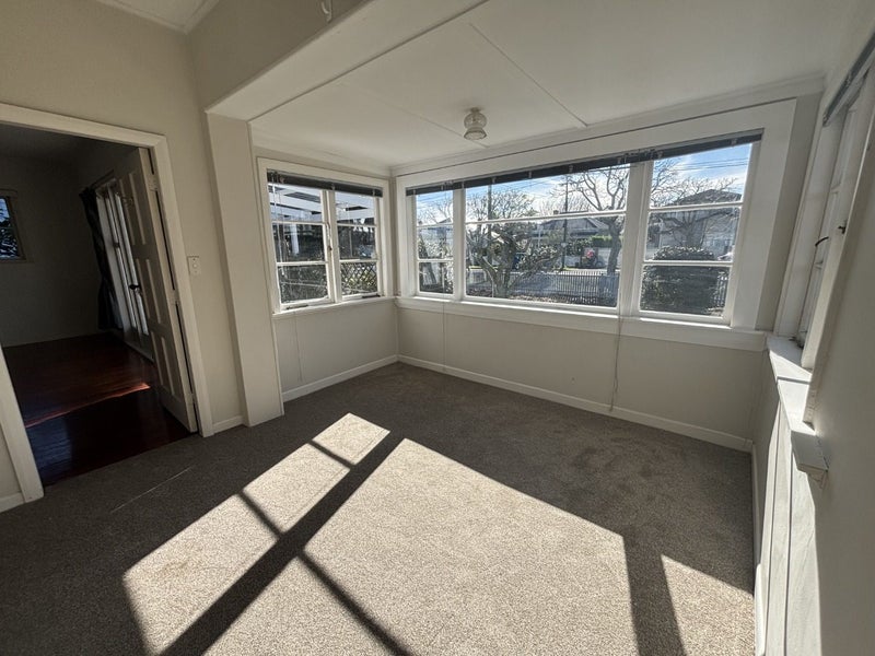 72 Gribblehirst Road, Sandringham, Auckland - Carousel 2