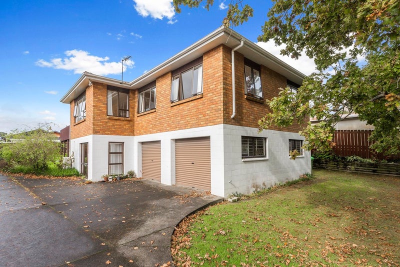 57A Bollard Avenue, New Windsor, Auckland - Carousel 2