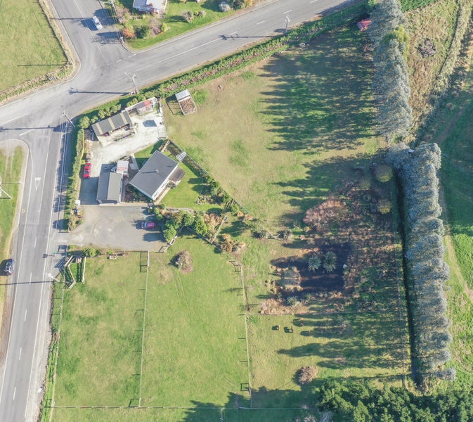 208 Avon Road, Clifton, Invercargill - Carousel 2
