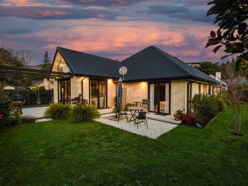 5 Bridgewater Lane, Stoke, Nelson - Carousel 1