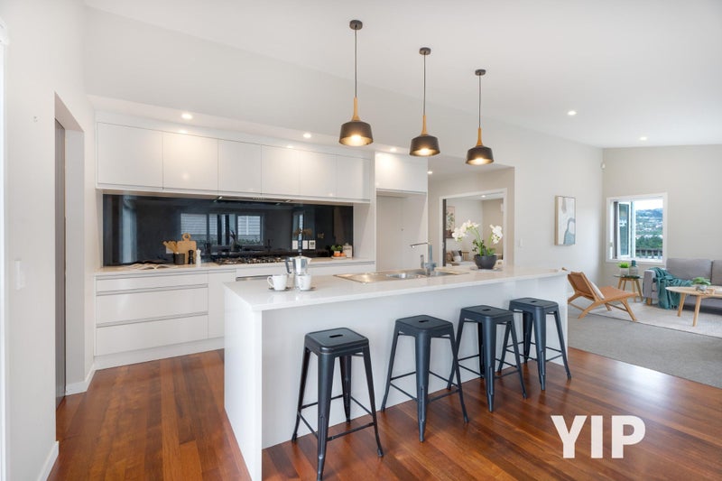 14 Crompton Avenue, Churton Park, Wellington - Carousel 2