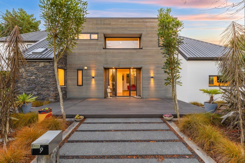 9 Tanu Place, Parklands, Christchurch - Carousel 1