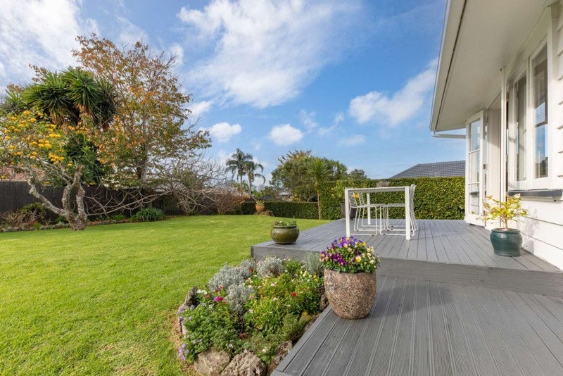 10 August Place, Greenlane, Auckland - Carousel 8