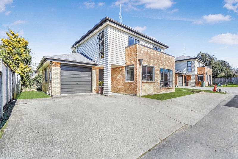 221A Fox Street, Hamilton East, Hamilton - Carousel 4