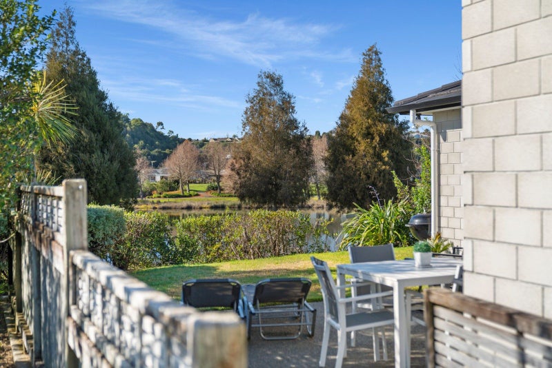 9 Scoria Close, Pyes Pa, Tauranga - Carousel 1