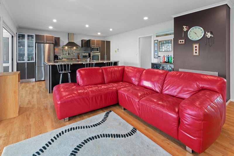 16 Brookfield Lane, Kamo, Whangarei - Carousel 40