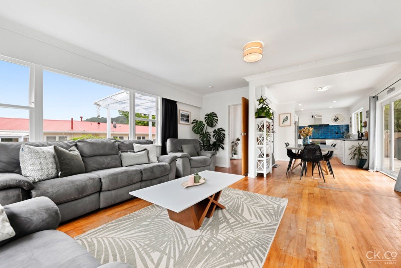 13 Kahikatea Lane, Brown Owl, Upper Hutt - Carousel 31