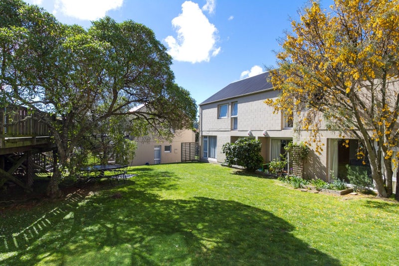 316 Mansfield Street, Newtown, Wellington - Carousel 2