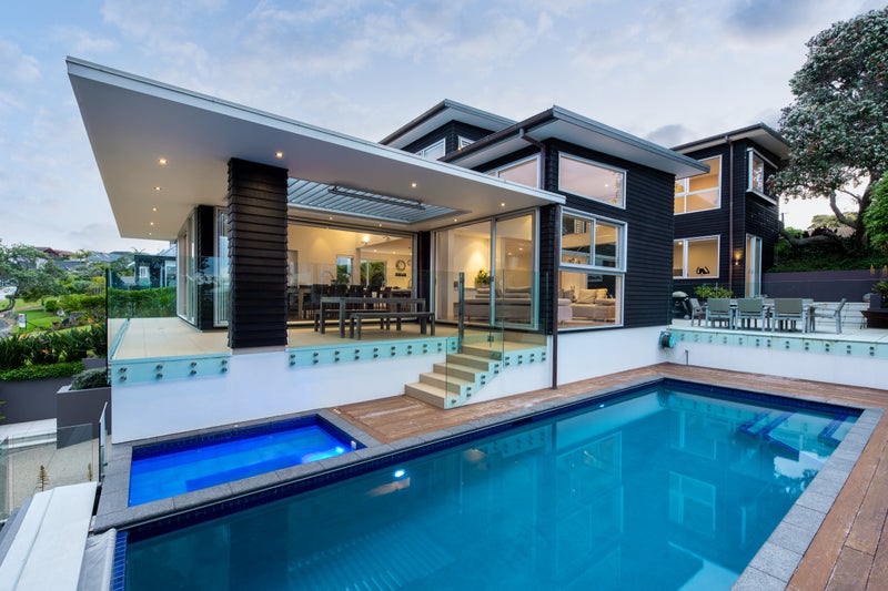 23 Whitby Crescent, Mairangi Bay, Auckland - Carousel 2