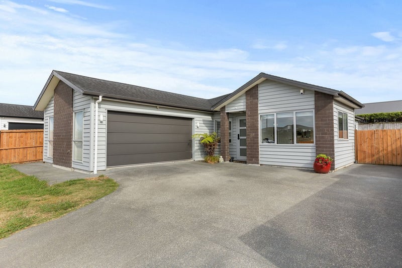 12 Huarahi Pai Road, Huapai, Kumeu - Carousel 2