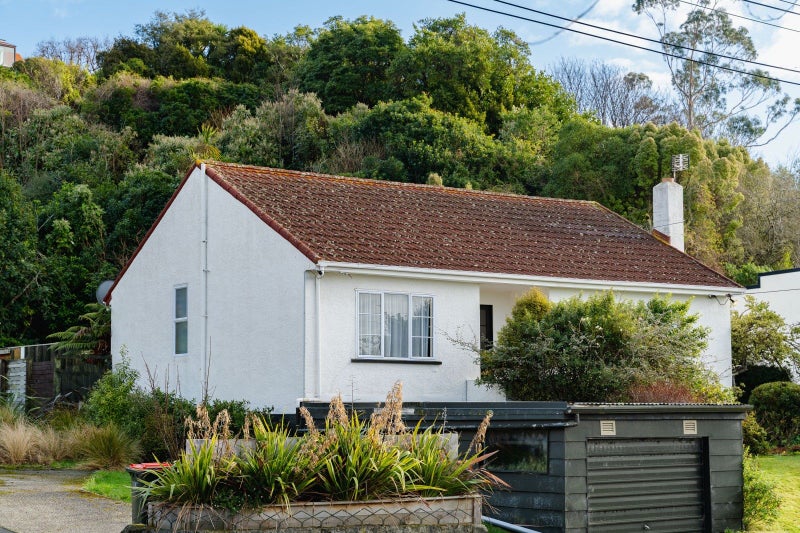 70 Oakwood Avenue, Maryhill, Dunedin - Carousel 1