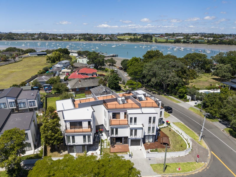 2A Dunkirk Road, Panmure, Auckland - Carousel 1