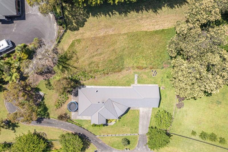 14 Dickens Lane, Otamatea, Whanganui - Carousel 35