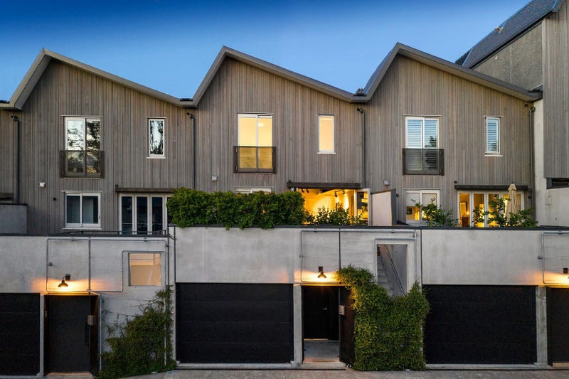 6 Foundries Lane, Freemans Bay, Auckland - Carousel 1