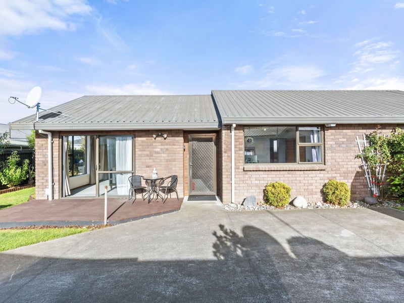 2/26 Neill Street, Hornby, Christchurch - Carousel 20
