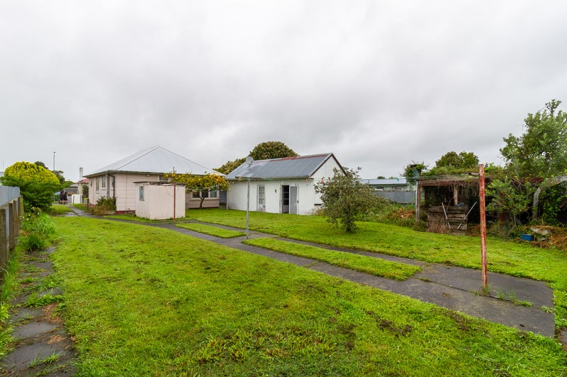 10 Kelvin Road, Maraenui, Napier - Carousel 1