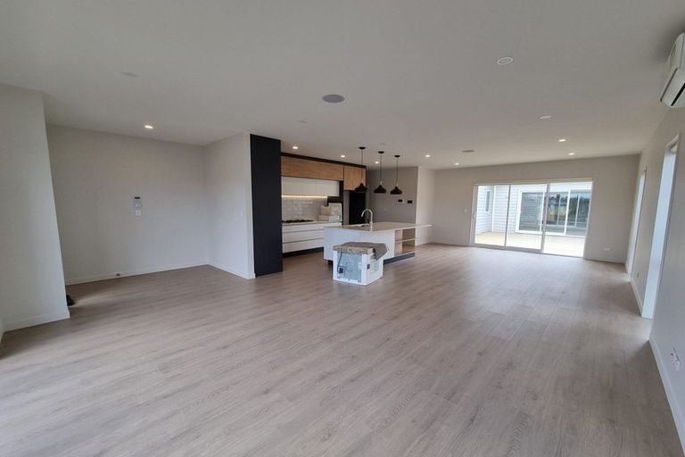 89 Vinistra Road, Kumeu - Carousel 2