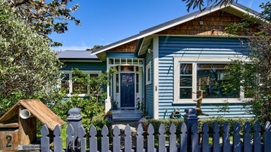 2 Roxburgh Grove, Petone, Lower Hutt - Carousel 1