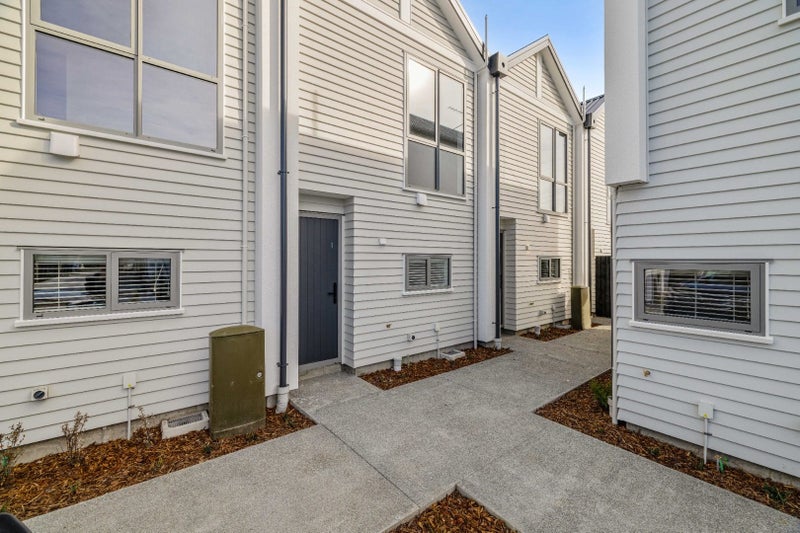 13/29 Bampton Street, Burwood, Christchurch - Carousel 1