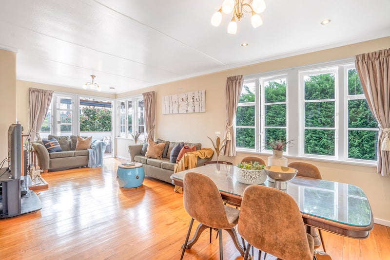 2 Koa Street, Meadowbank, Auckland - Carousel 2