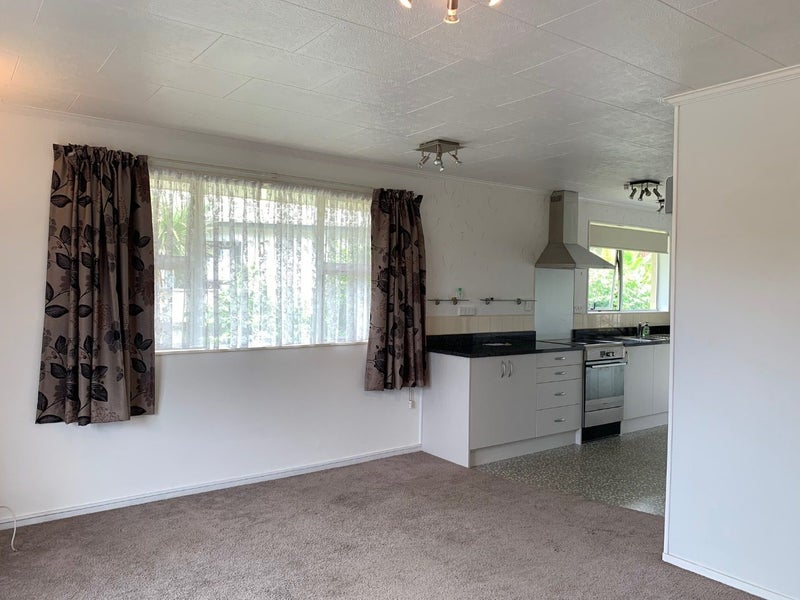 38 Norfolk Crescent, Otaki Beach, Otaki - Carousel 2