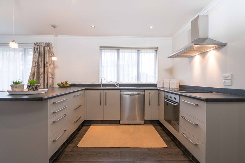 39 Law Street, Caversham, Dunedin - Carousel 2