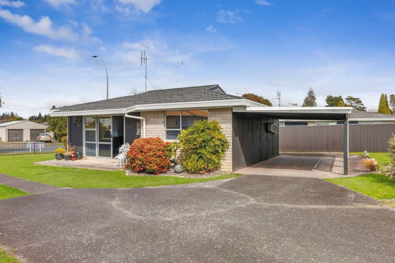 426B Kahikatea Drive, Dinsdale, Hamilton - Carousel 1