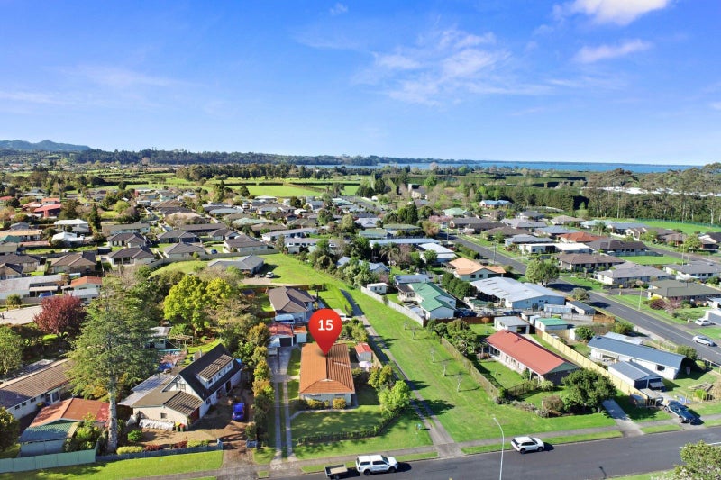 15 Alexander Street, Katikati, Katikati - Carousel 21
