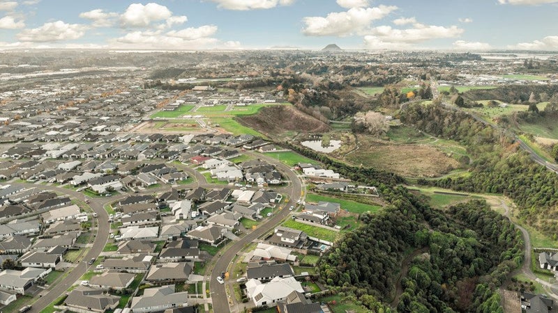 98 Penetaka Heights, Pyes Pa, Tauranga - Carousel 30