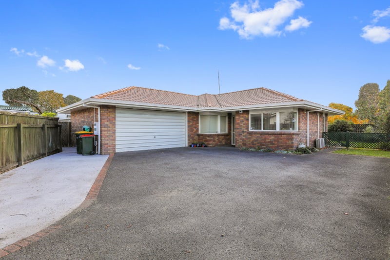 3B Corlett Street, Utuhina, Rotorua - Carousel 1