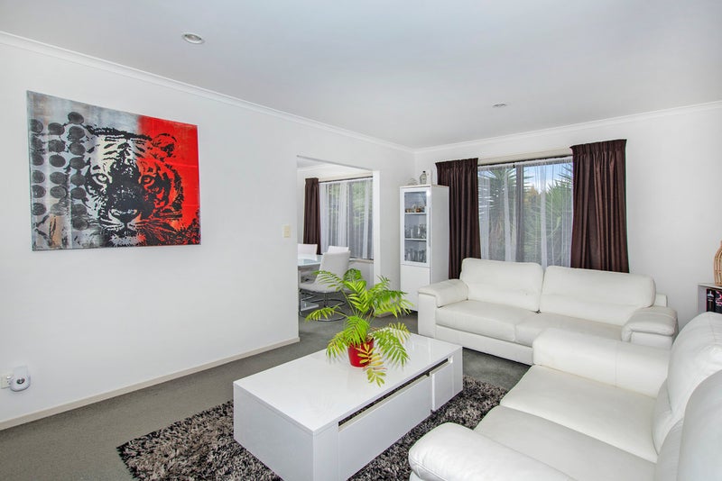 6 Mcainch Place, Kamo, Whangarei - Carousel 2