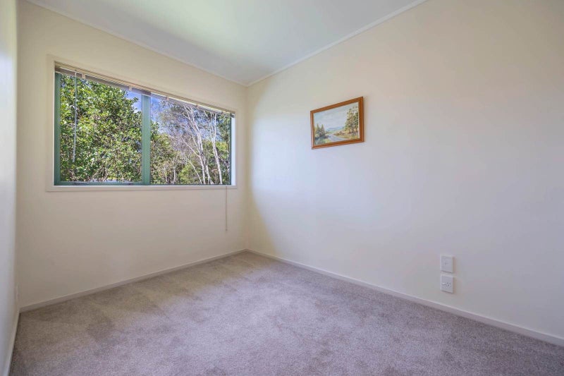 94 The Avenue, Lucas Heights, Auckland - Carousel 13