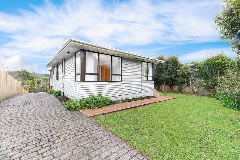 129 Forest Hill Road, Henderson, Auckland - Carousel 1