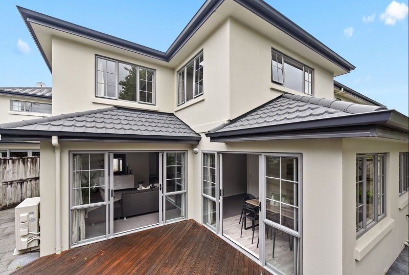 92B MacFarlane Street, Hamilton East, Hamilton - Carousel 2