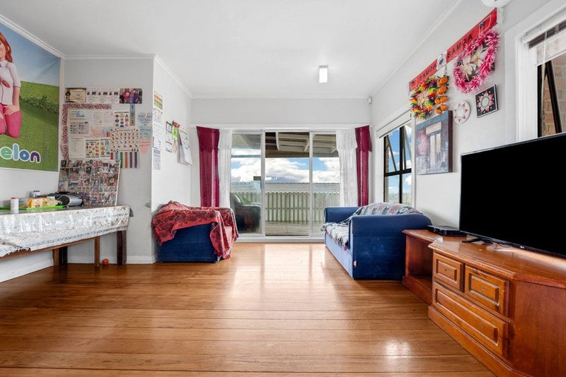 36 Peverill Crescent, Papatoetoe, Auckland - Carousel 2