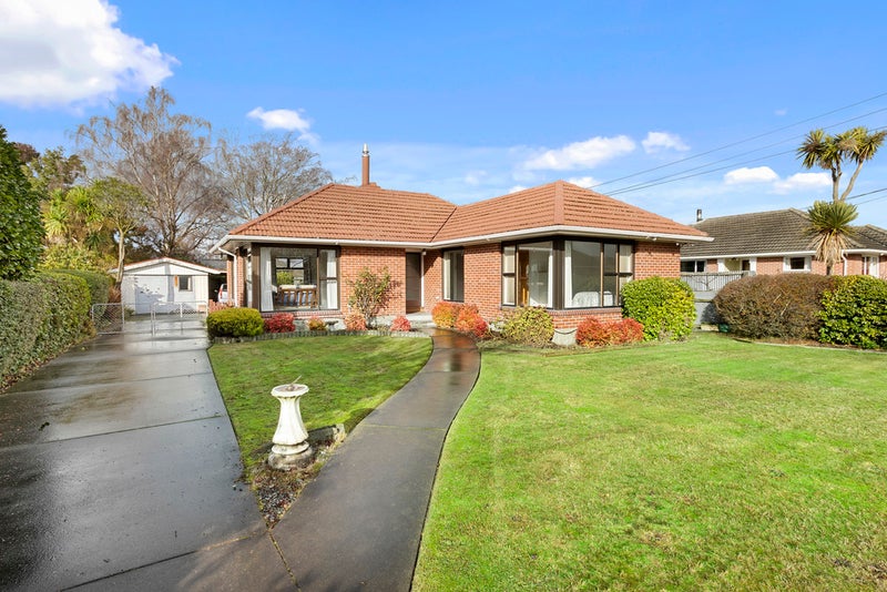 7 Liverton Crescent, Bishopdale, Christchurch - Carousel 1