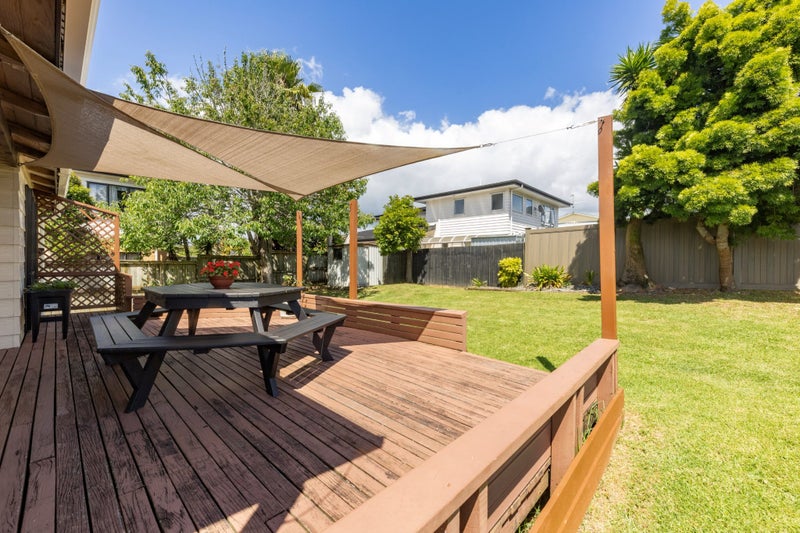 1/38 Wattle Street, New Lynn, Auckland - Carousel 2