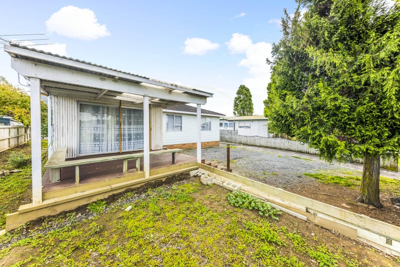 5 Lawford Place, Mangere, Auckland - Carousel 2
