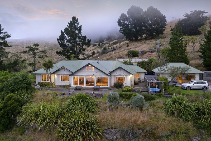 575 Summit Road, Heathcote Valley, Christchurch - Carousel 32