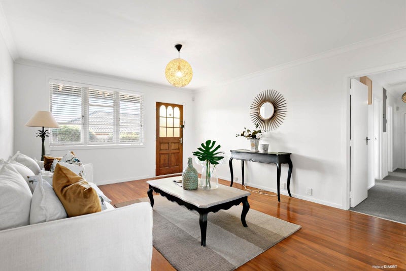 3/214 Campbell Road, Greenlane, Auckland - Carousel 1