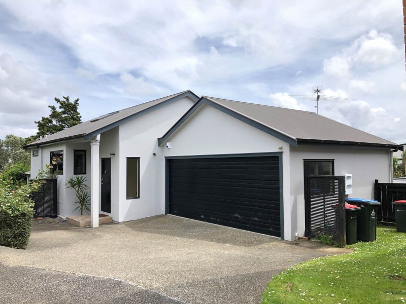 15A Appleyard Crescent, Meadowbank, Auckland - Carousel 1