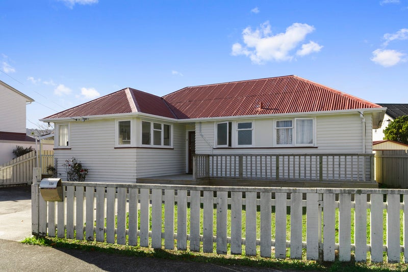 1/15 Trevethick GR, Woburn, Lower Hutt - Carousel 1
